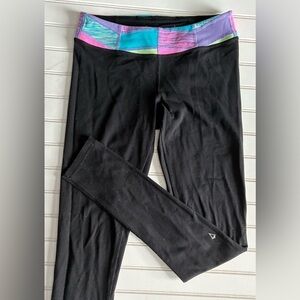 IVIVVA by LULULEMON girls size 14 leggings